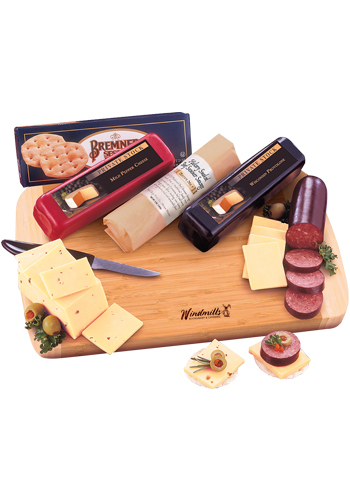 Shelf-Stable Wisconsin Variety Package with Knife and Bamboo Cutting Board | MRL635