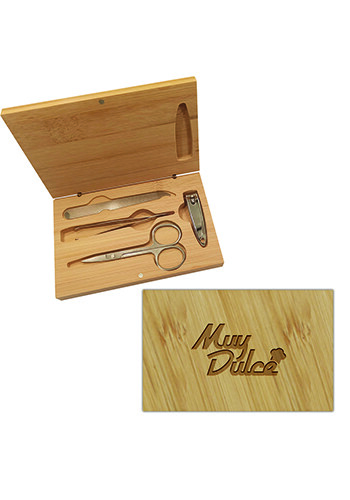 Customized 4-Piece Manicure Set in Bamboo Case